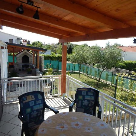 פטרצ'אנה Apartman Duje מראה חיצוני תמונה