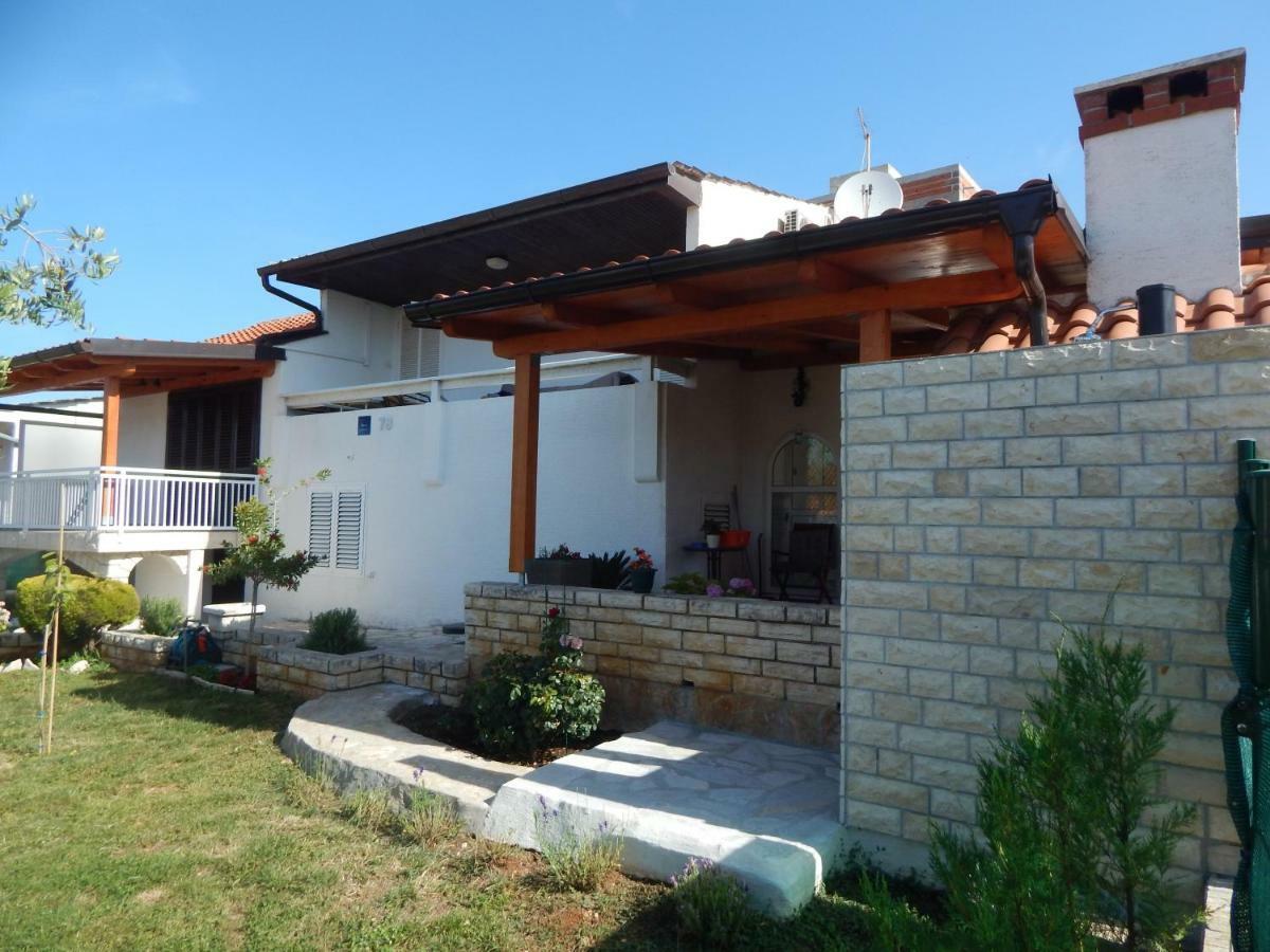 פטרצ'אנה Apartman Duje מראה חיצוני תמונה
